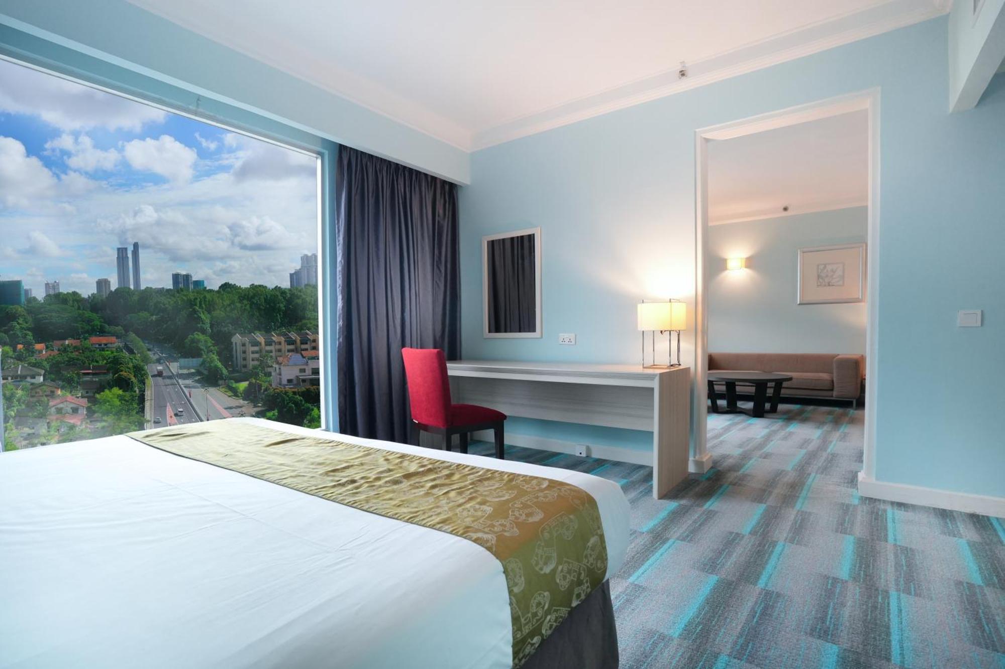 Thistle Johor Bahru Eksteriør bilde A room at the hotel