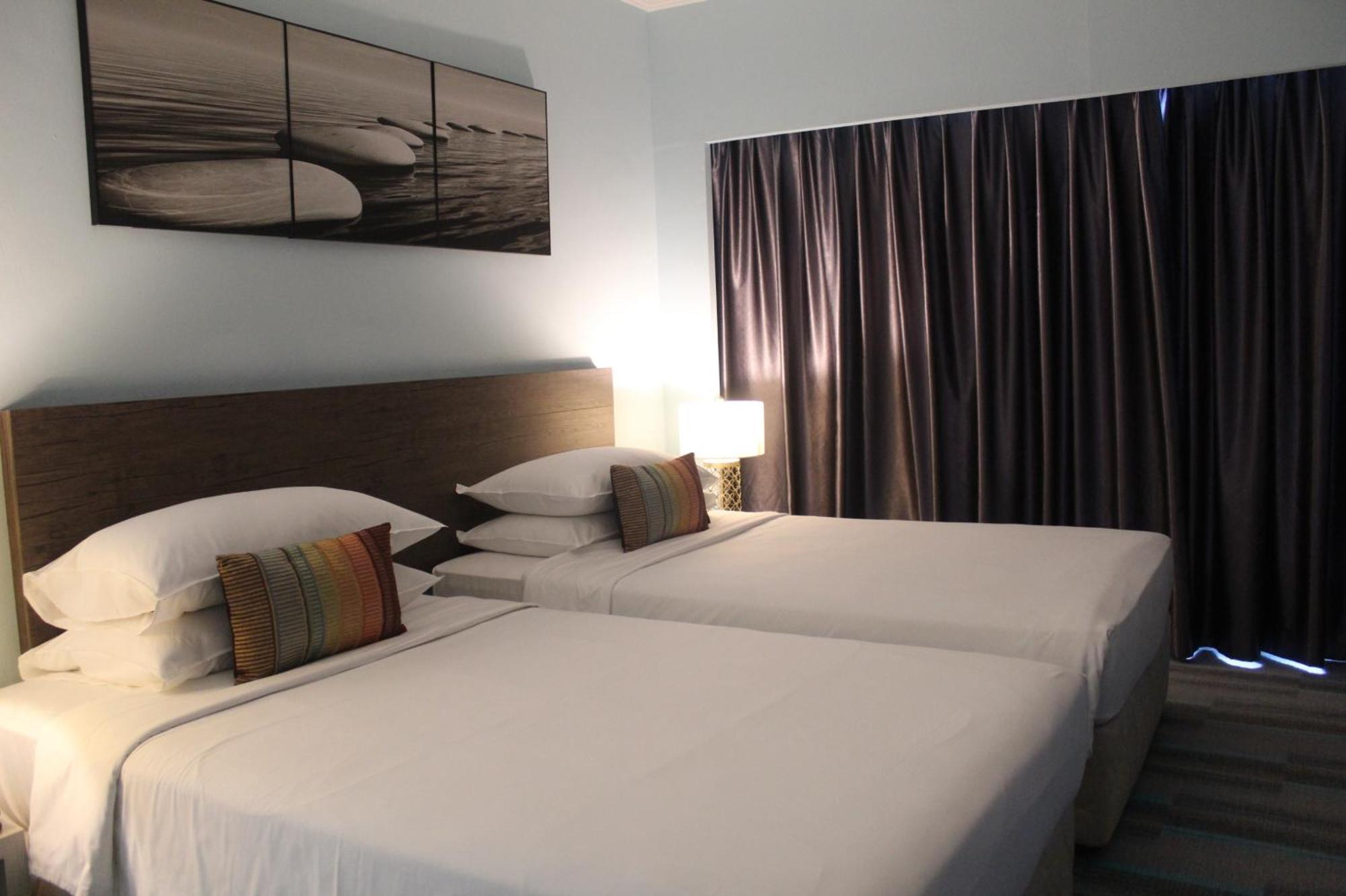 Thistle Johor Bahru Eksteriør bilde